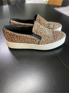 MICHAEL KORS Leopard Slip-On Platform Sneakers Keaton Shoes Women’s Size 9.5